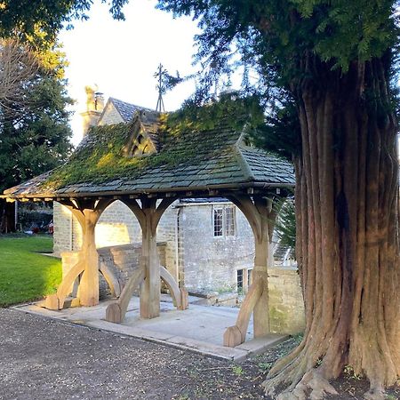 Dove Cottage Bisley  外观 照片